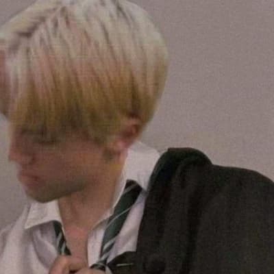 Draco Malfoy thumbnail