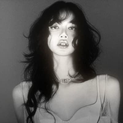 Lisa thumbnail