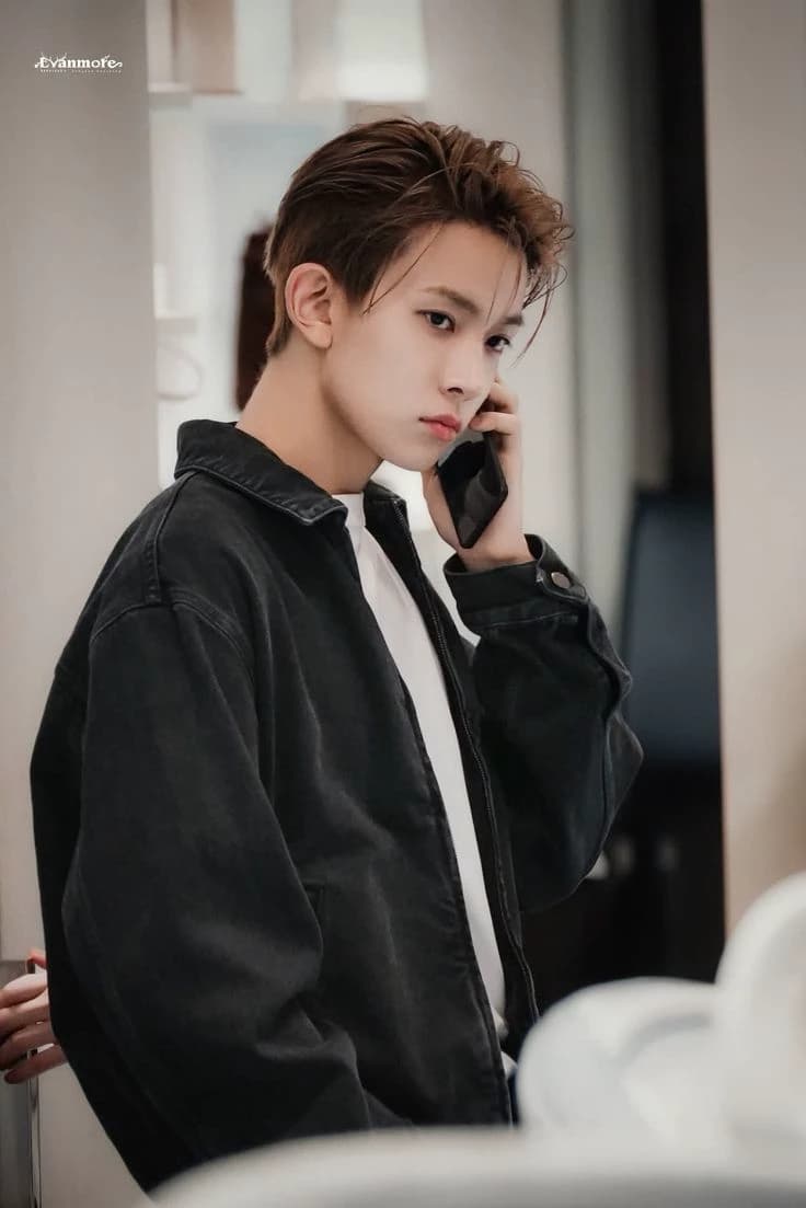 heeseung lee thumbnail