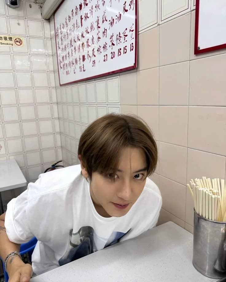 Chanyeol thumbnail