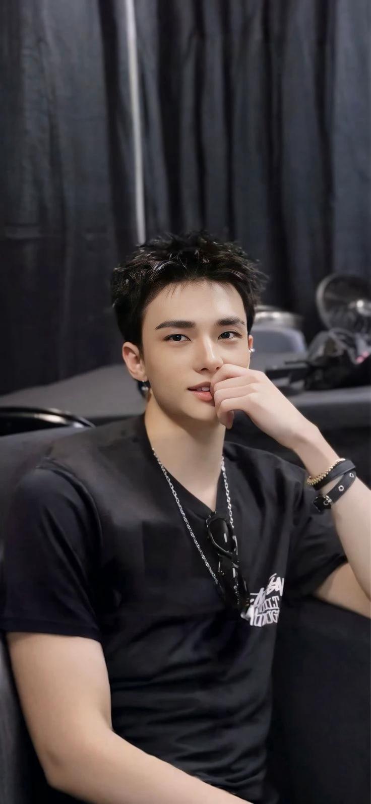 Hynjin thumbnail