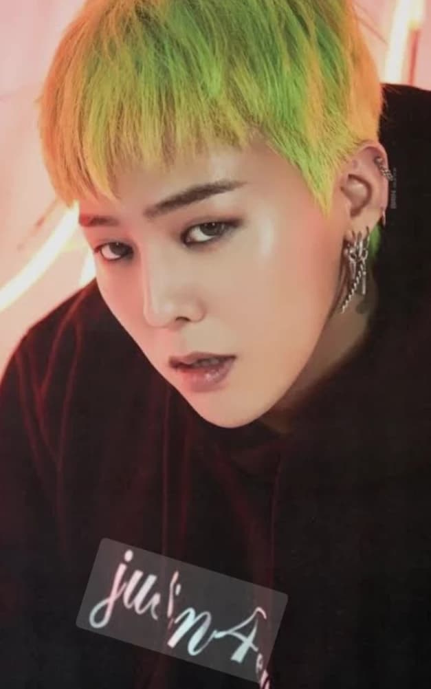 G dragon  thumbnail