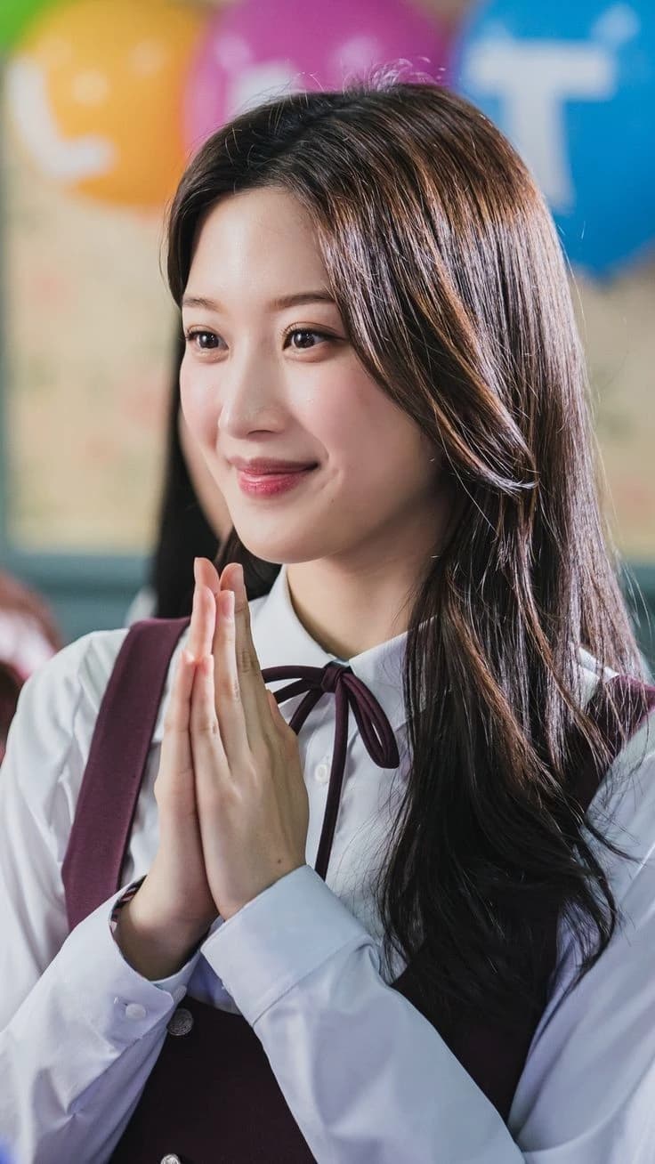 Moon Ga young thumbnail