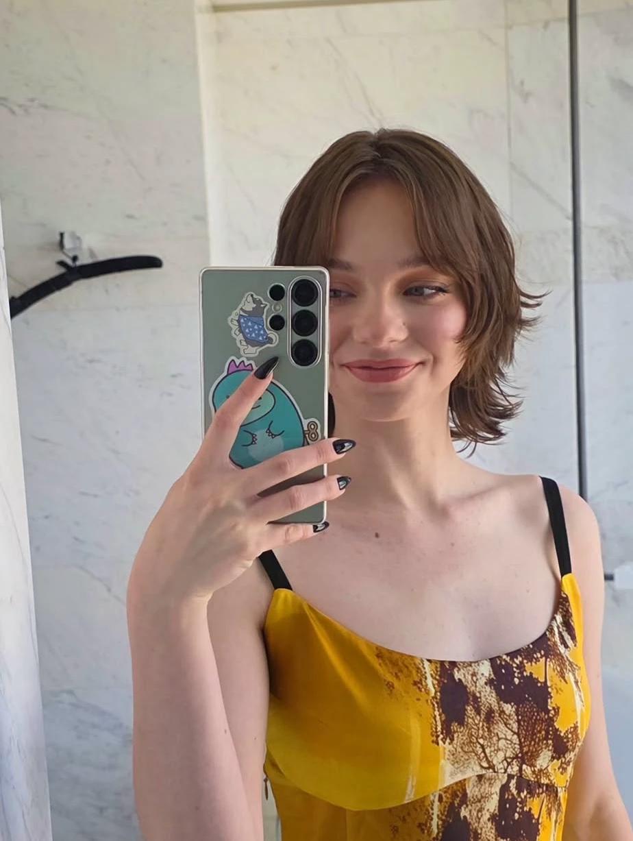 Emma Myers / Novia thumbnail