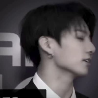 Jeon Jungkook thumbnail