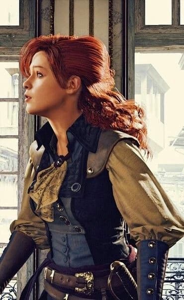 Élise de la Serre thumbnail
