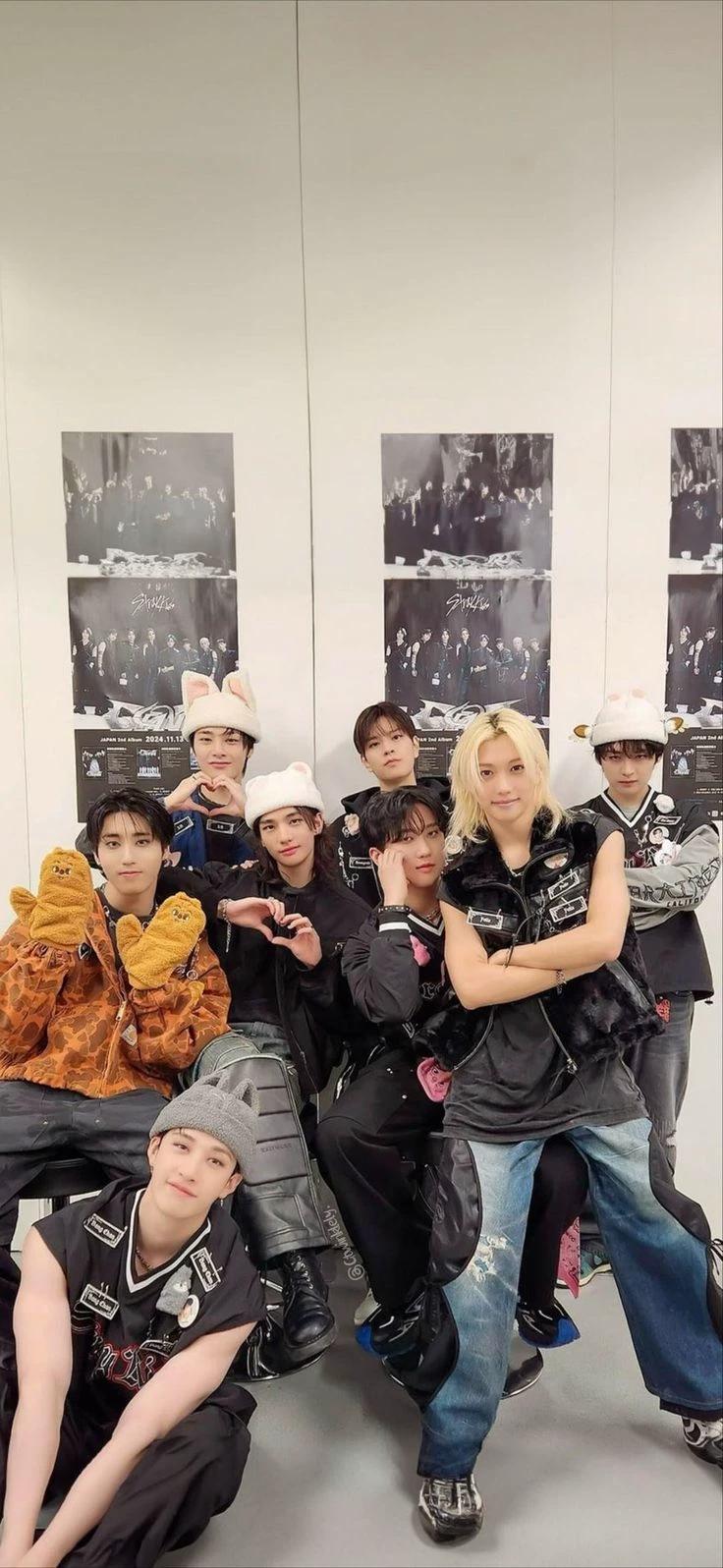 Stray Kids thumbnail