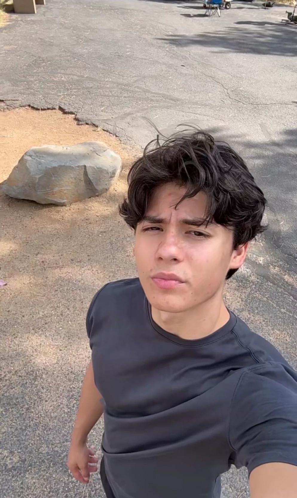 Miguel Mora thumbnail