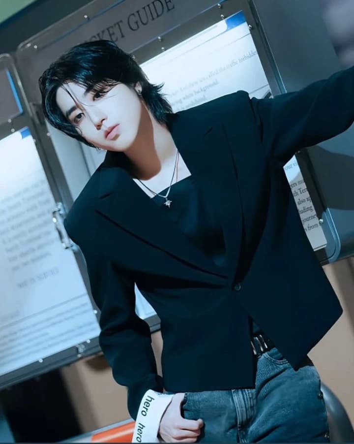 Han jisung thumbnail