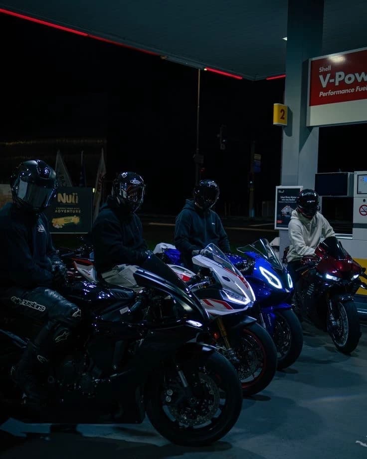 Group of bikers - Your enemies. thumbnail