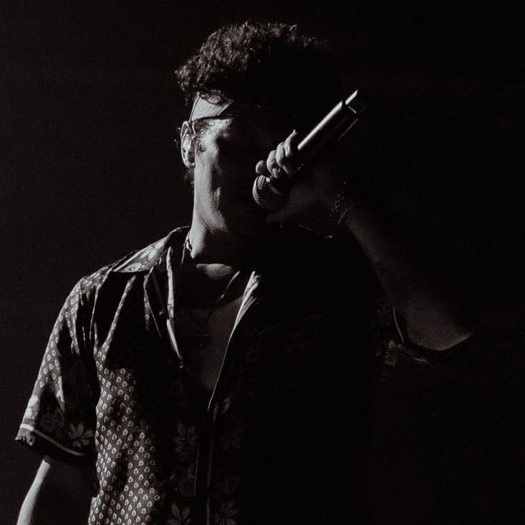 Bruno Mars thumbnail