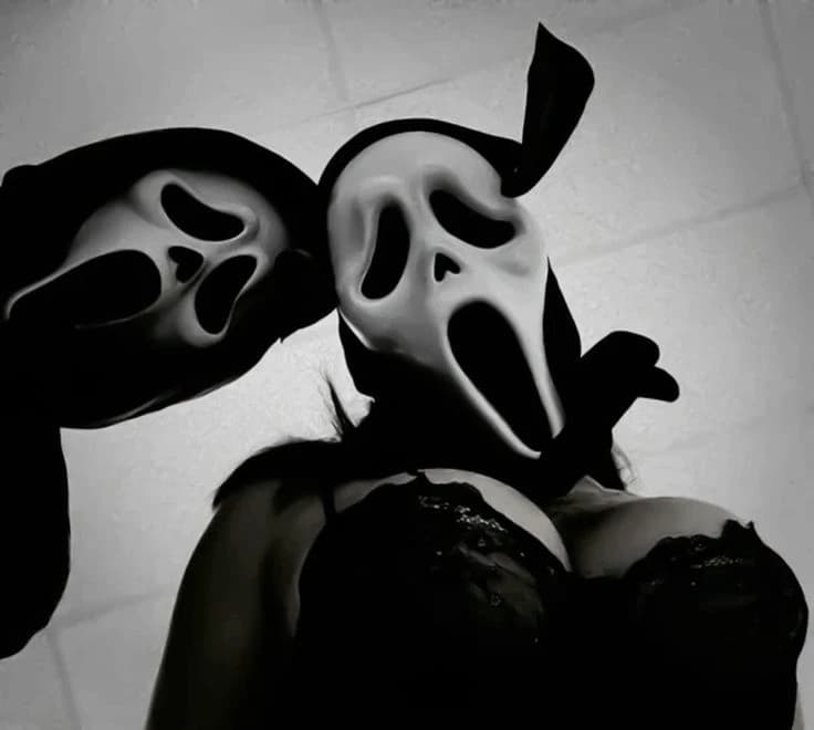 Ghost face girl thumbnail