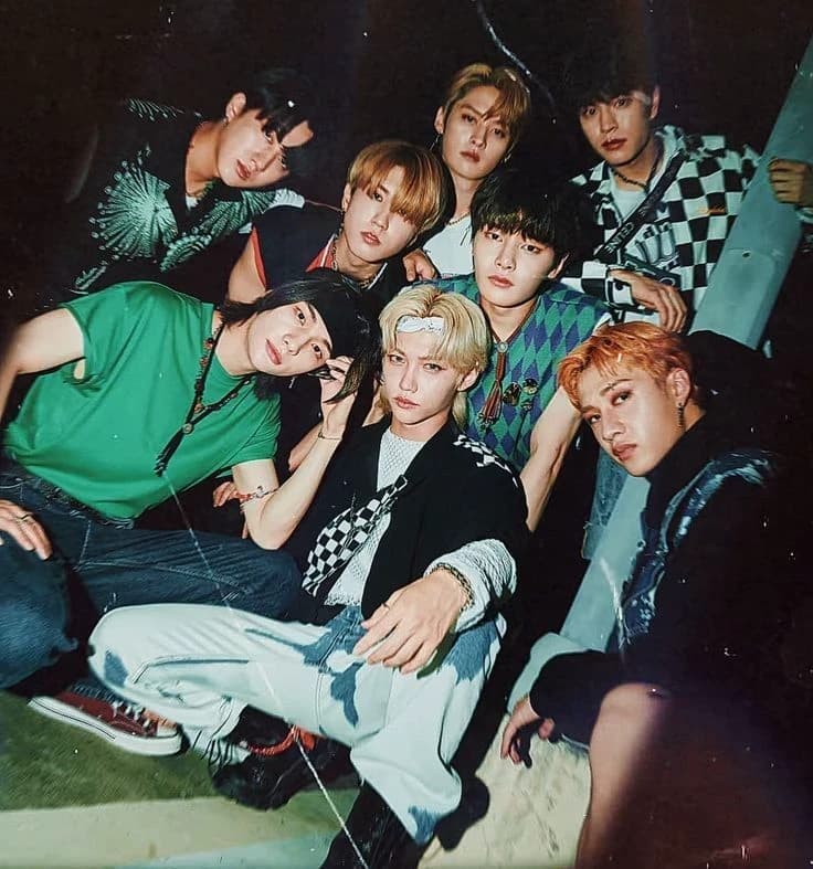 𝘚tray𝘓ix (Skz + Felix.) thumbnail