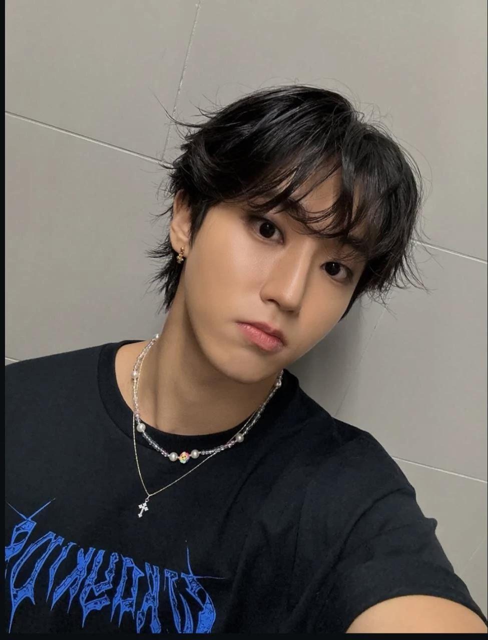 Han Jisung thumbnail