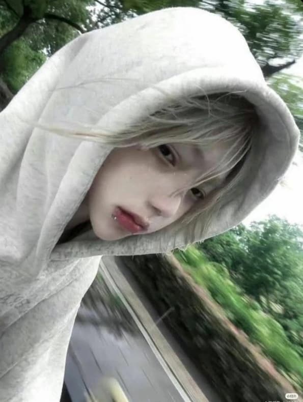 Dilan your femboy boyfriend thumbnail