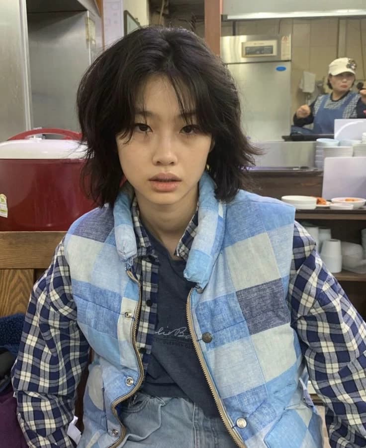 Jung Hoyeon thumbnail