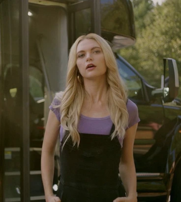 Lizzie Saltzman thumbnail