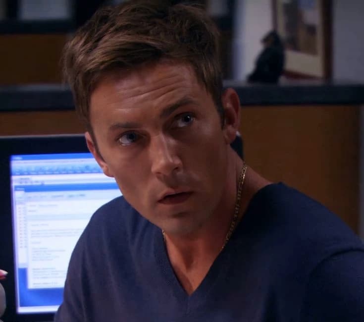 Joseph Quinn (Dexter) thumbnail