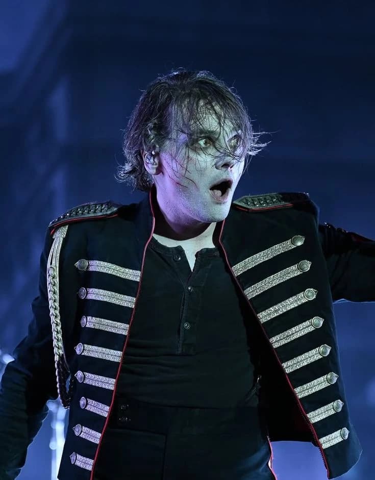 Gerard Way thumbnail