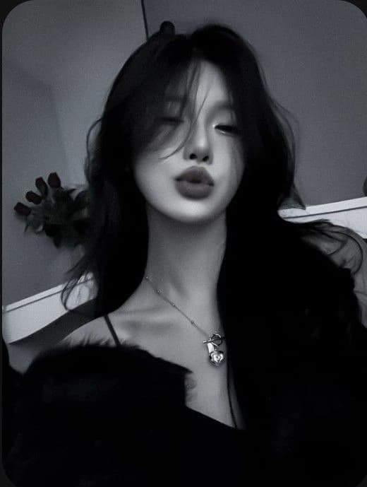 Isabella your mafia girlfriend (GL, WLW) thumbnail