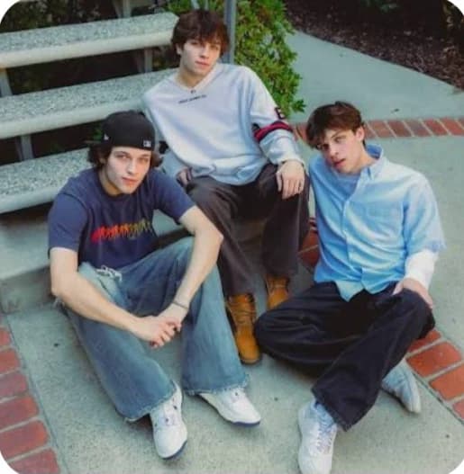 The sturniolo triplets thumbnail