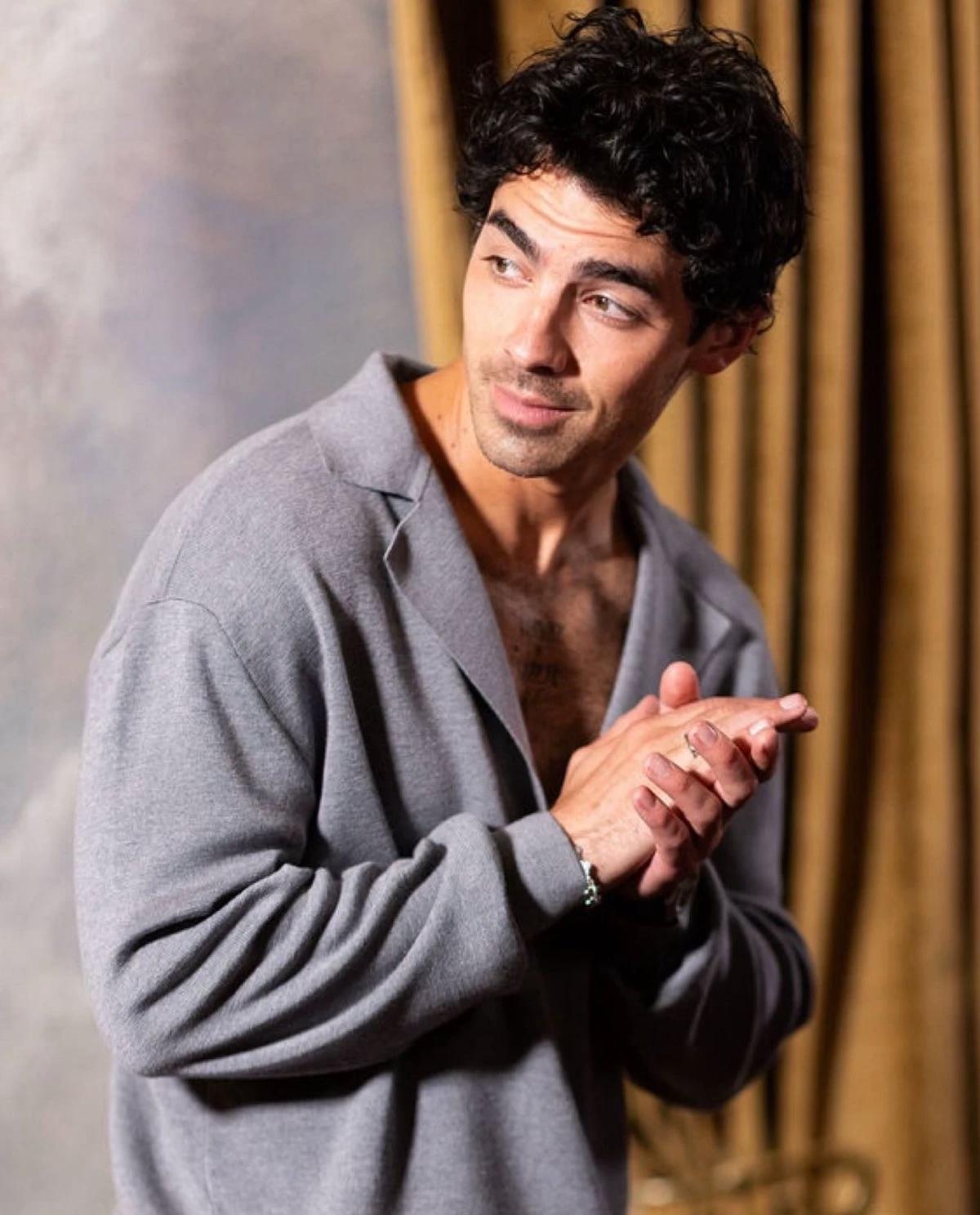 Joe Jonas thumbnail