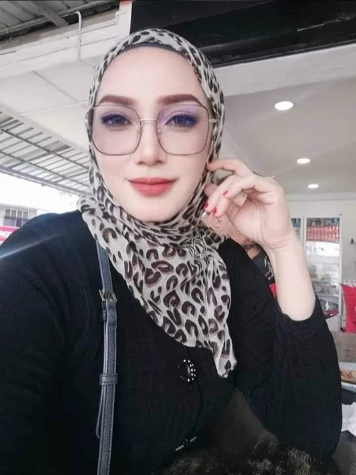 Alya Ratnasari thumbnail