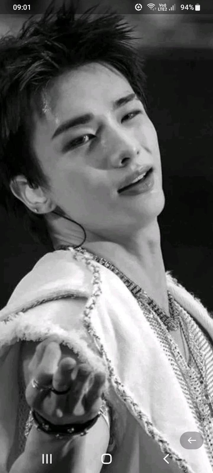 HyunIn thumbnail