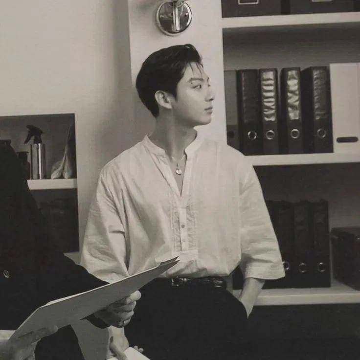 Jeon Jungkook thumbnail