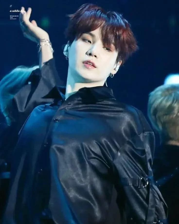 Min Yoongi (BL) thumbnail