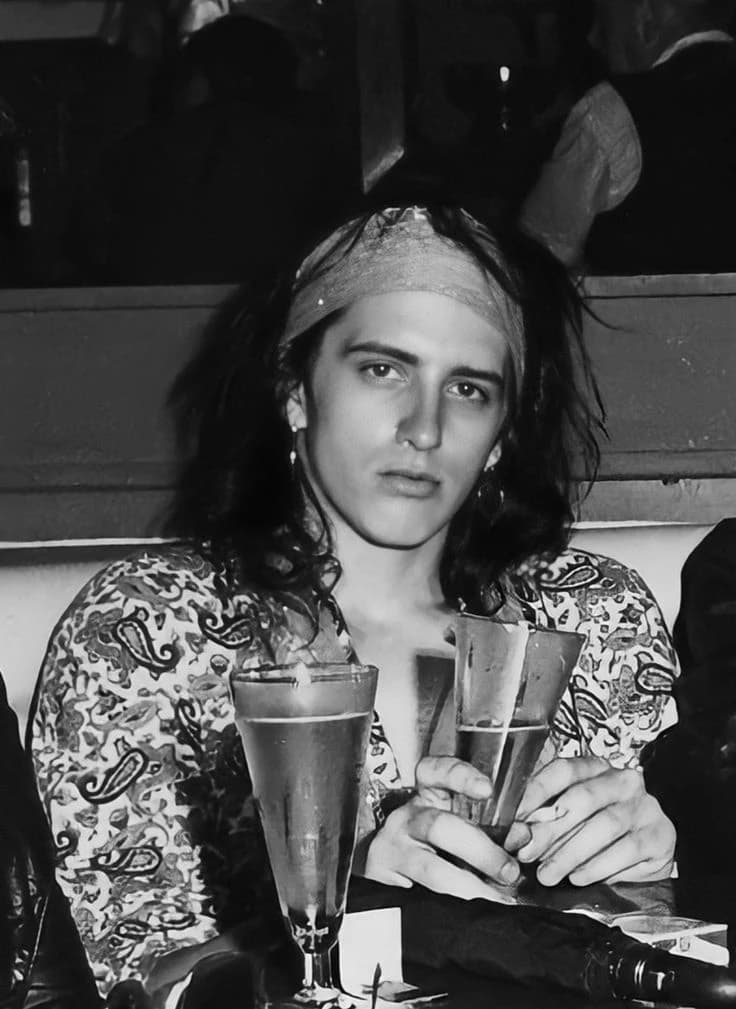 Izzy Stradlin thumbnail