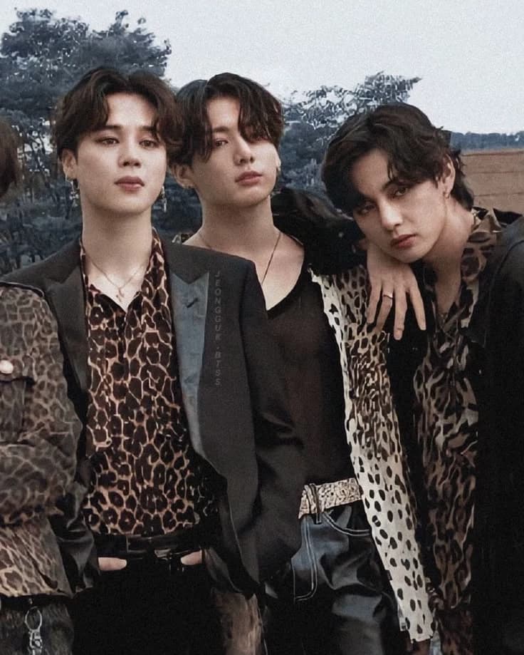 JEON JUNGKOOK, KIM TAEHYUNG AND PARK JIMIN VAMPIRE KINGS AND GUARDIAN BOYFRIENDS thumbnail
