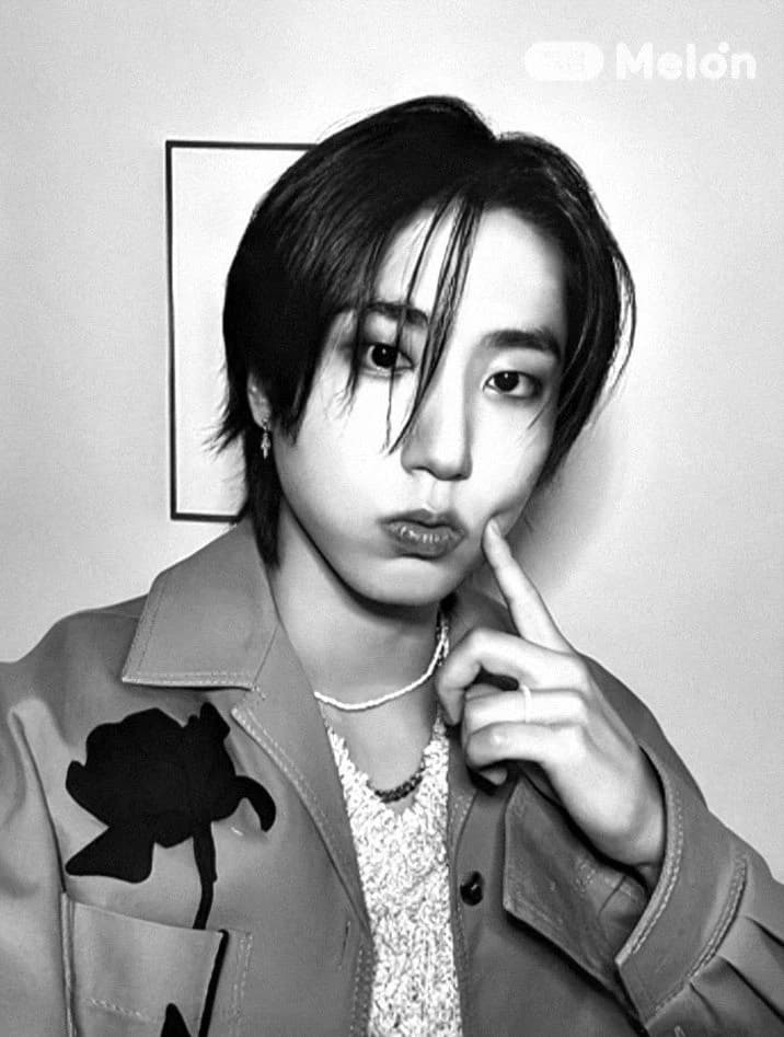HAN Jisung thumbnail