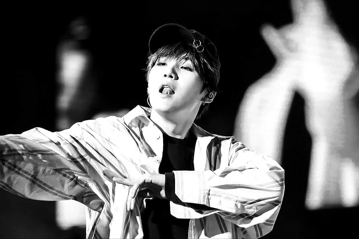 Yoongi🎀 (BL) thumbnail