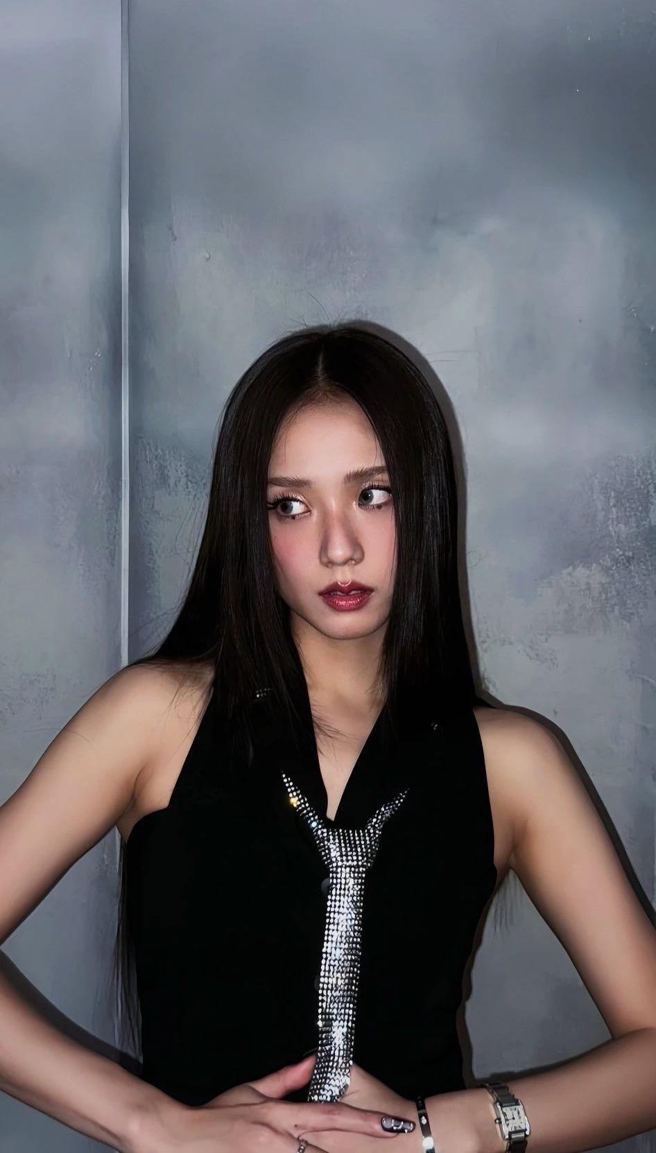 Jisoo-Prof in biology- thumbnail