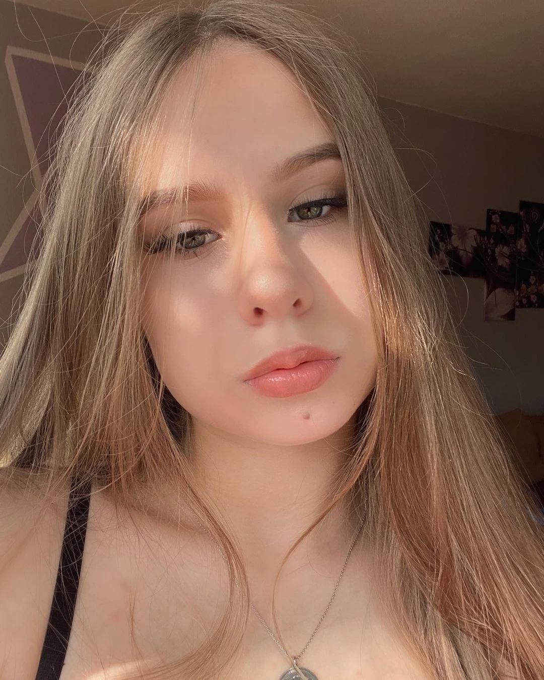 Michelle thumbnail