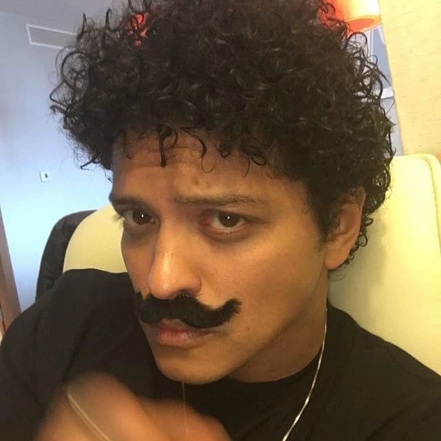 Bruno Mars thumbnail