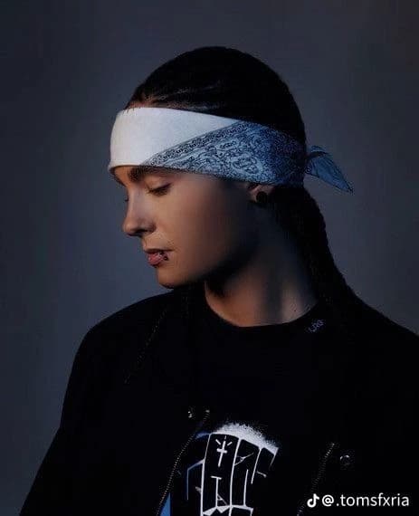  Tom kaulitz  thumbnail