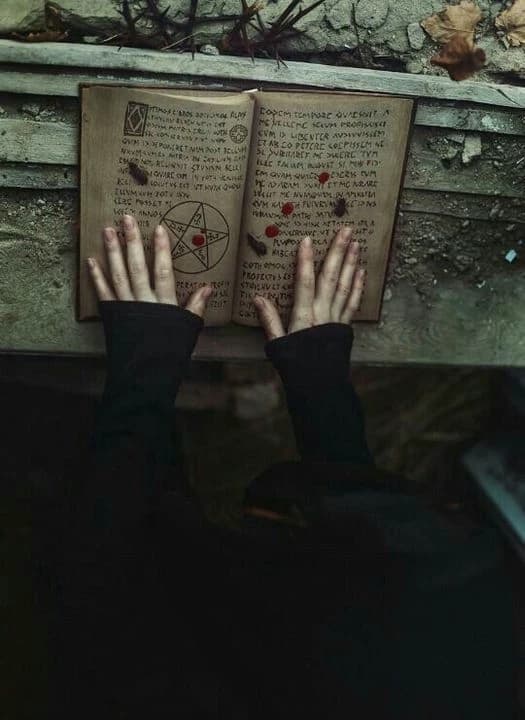 The vampire and the witch thumbnail