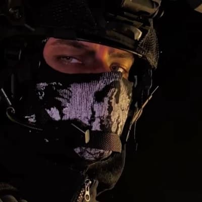 Simon ghost Rilly  thumbnail