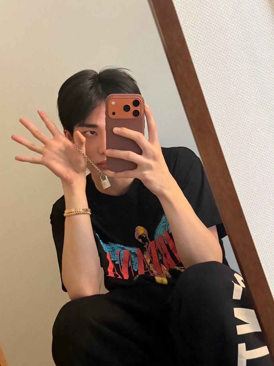 Hyungin ‼️ thumbnail