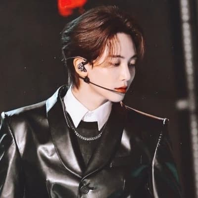 Yoon Jeonghan[JEONGHAO/TOP/BL] thumbnail