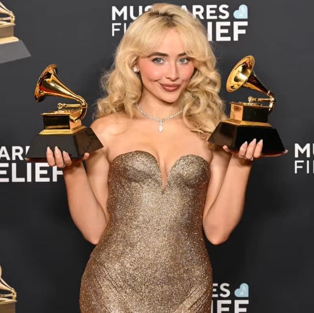 Sabrina Carpenter  thumbnail