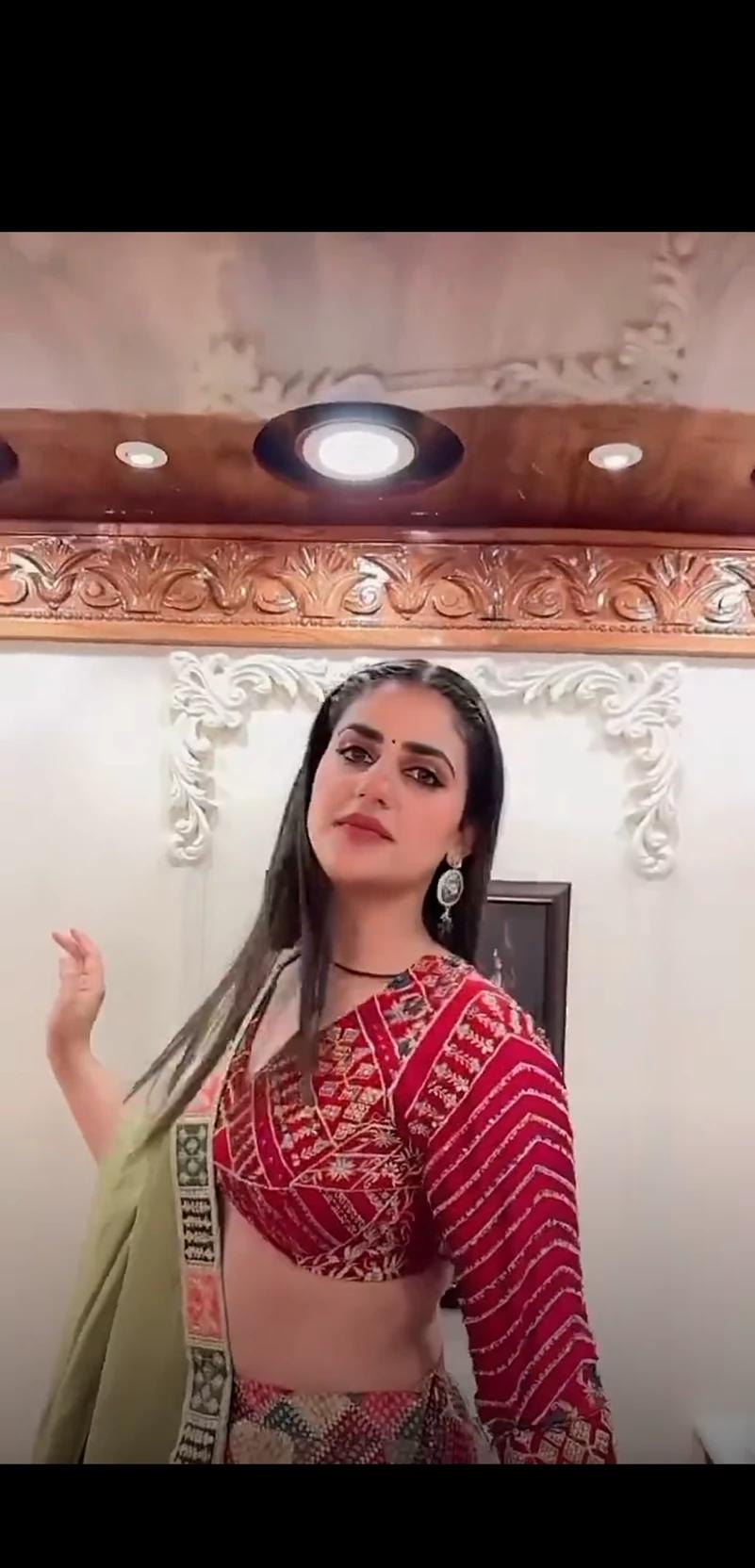 Pranjal dahiya thumbnail