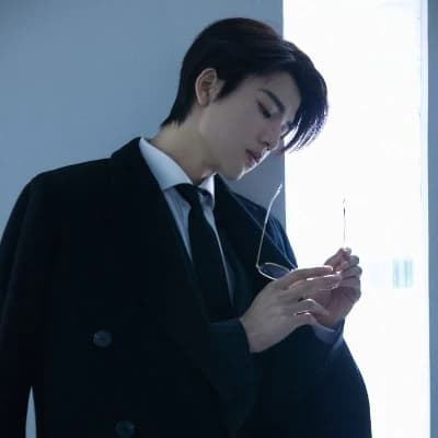 You are the author of the mafia boss novel please don't kill me thumbnail