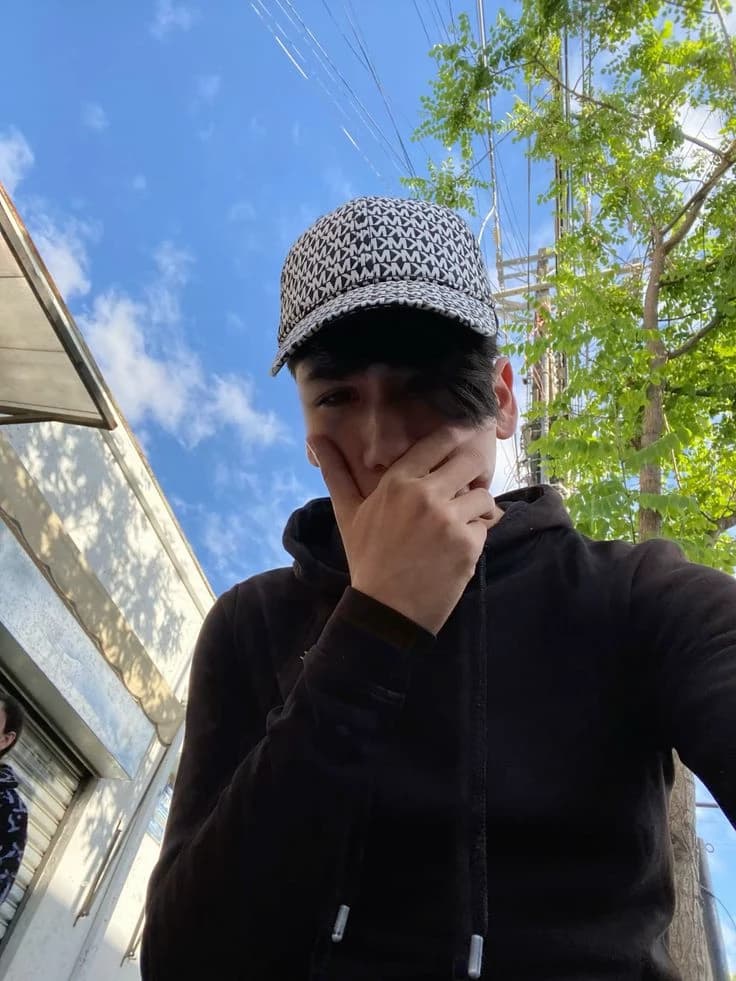 andres thumbnail