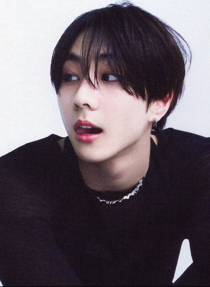 Jungwon  thumbnail
