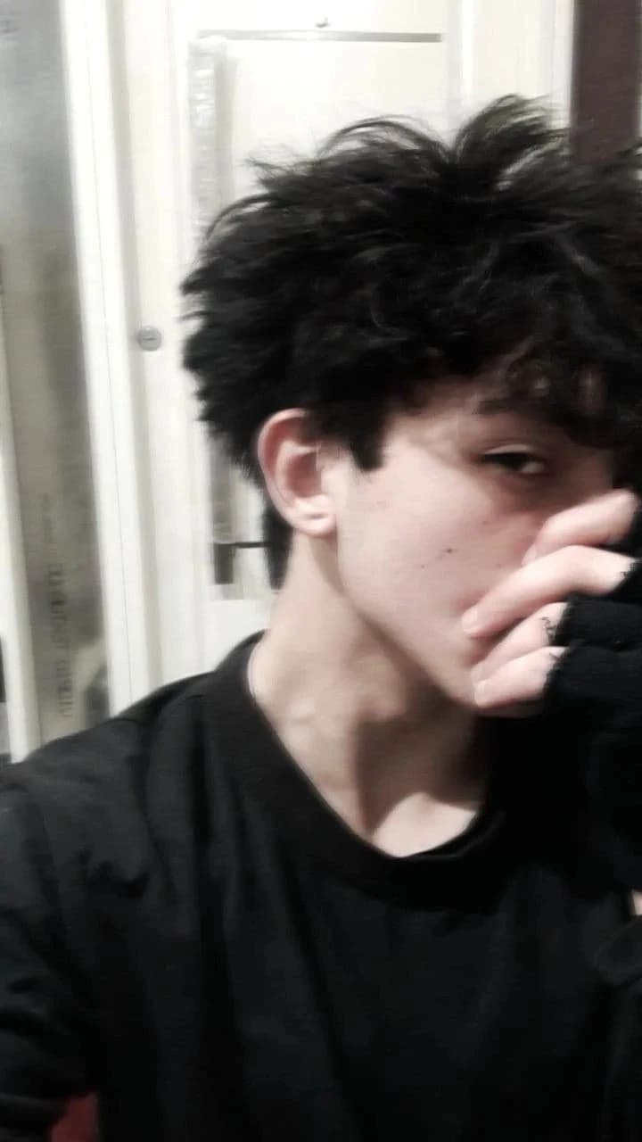 His older brother Lucas thumbnail