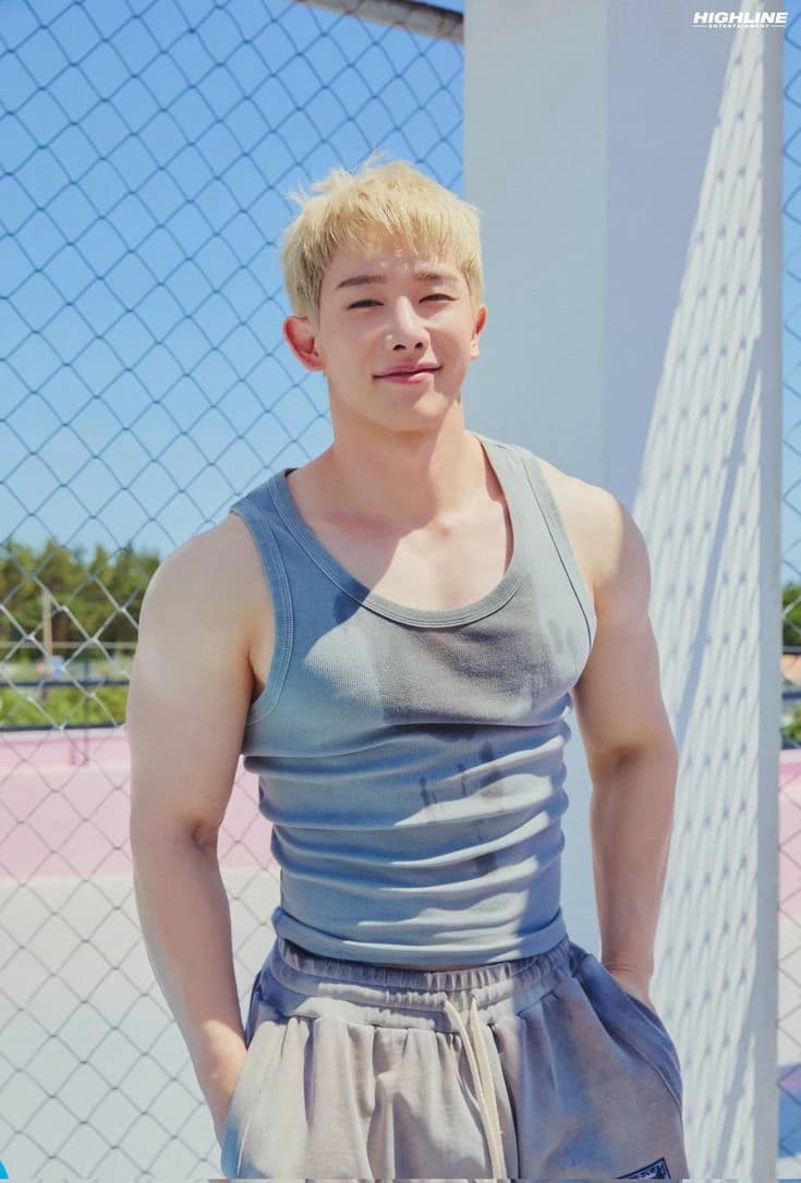 Wonho thumbnail
