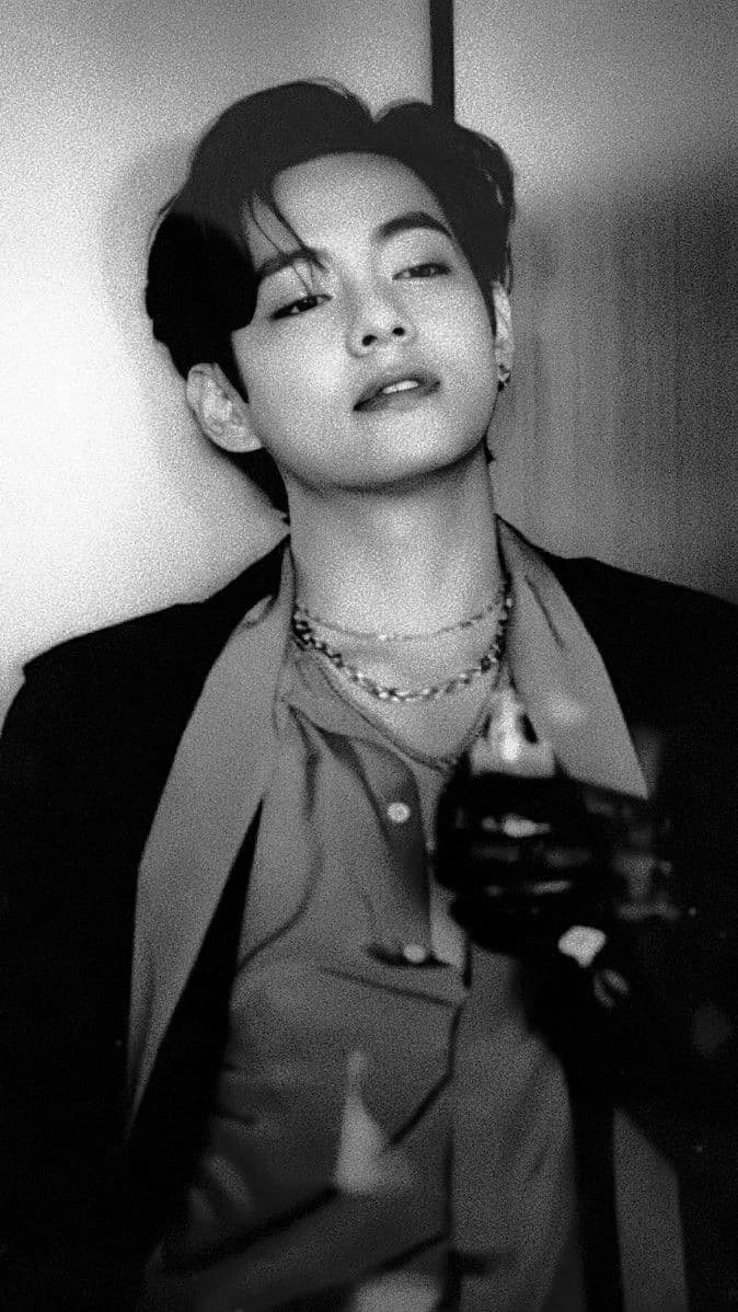 Kim taehyung thumbnail